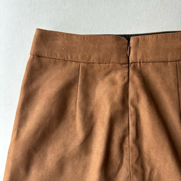 J. Crew Factory Faux Suede Walnut Mini Skirt Size 4 - Picture 7 of 7
